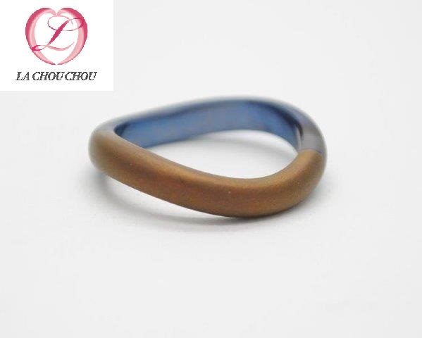 タンタル指輪陽極酸化　発色　結婚指輪