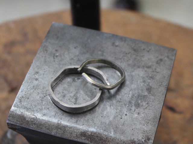 結婚指輪　手作り　関東　溶かして作る