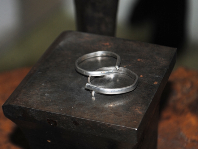手作り　結婚指輪　ハンドメイド　指輪　記念　結婚　仲良し　プラチナ　金　溶かして作る