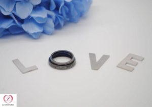 タンタル　陽極酸化　結婚指輪