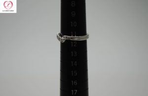 指輪 サイズ直し Pt900