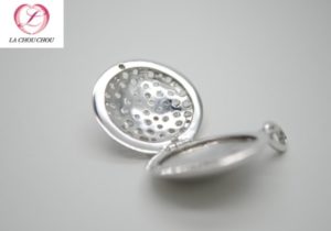 ロケット　ホワイトゴールド